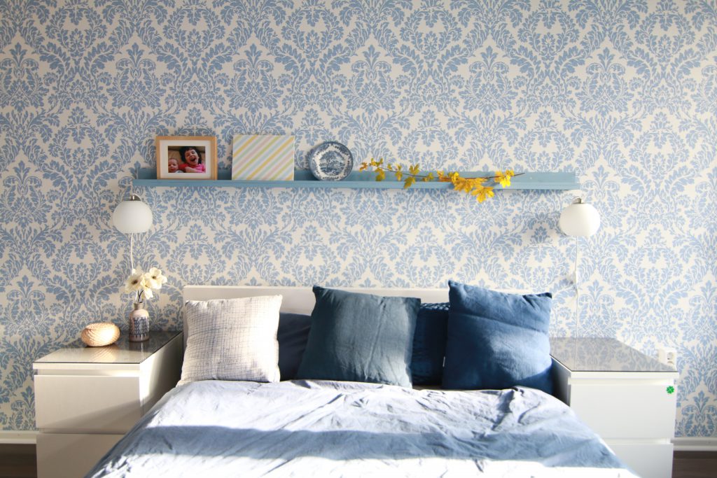 schlafzimmer-in-blautoenen
